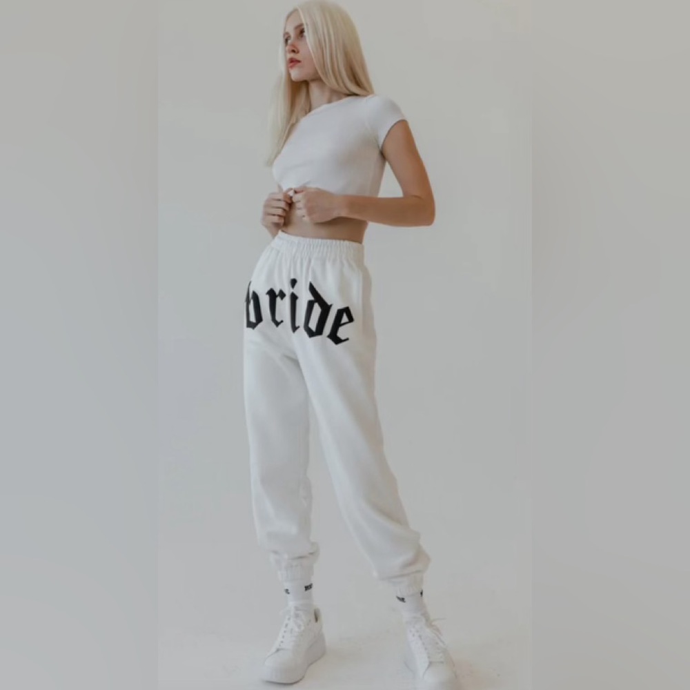 LIKE NEW Bridemerch White Sweatpants Joggers Size Large L (fits Medium M)